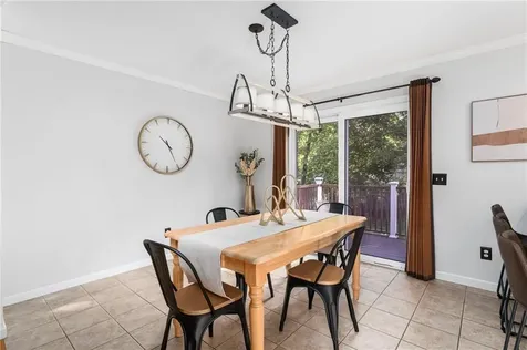 16 Taylor Lane Warwick RI 02886