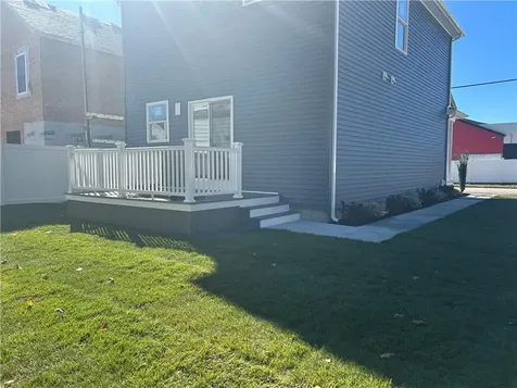 65 Cedarbrook Road Pawtucket RI 02861