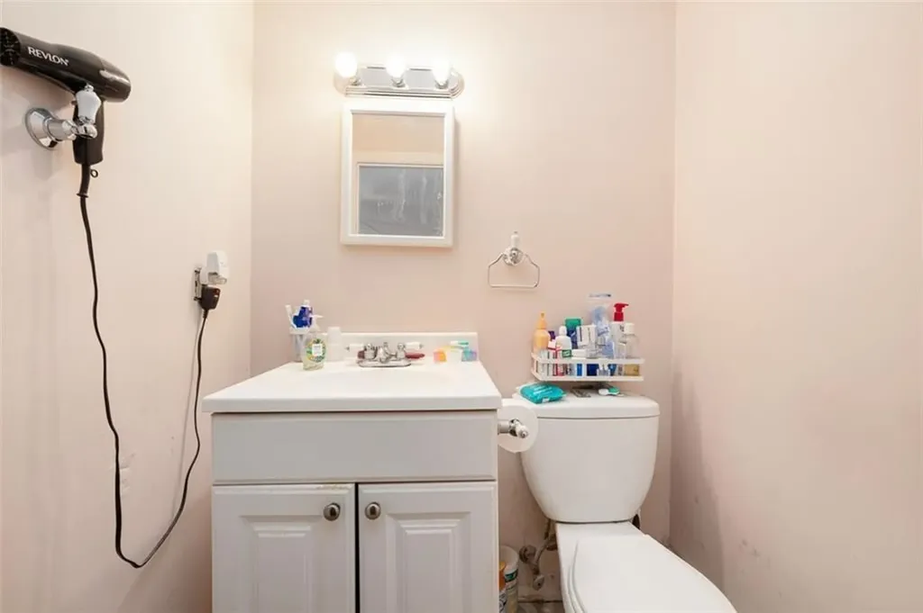 58 Highland Terrace Scituate RI 02857