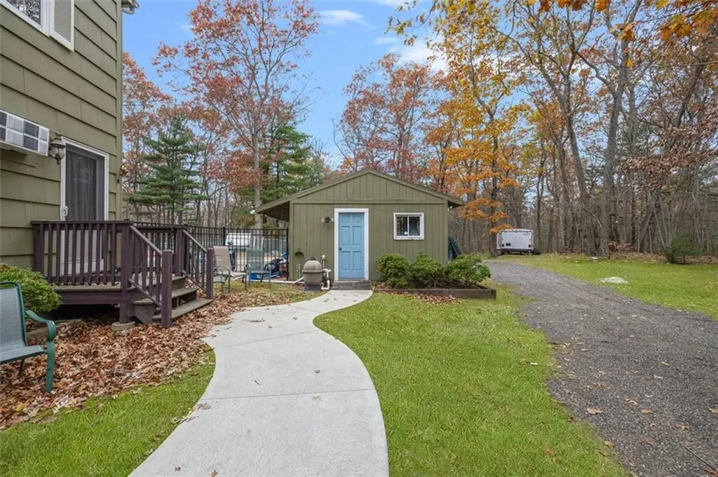 58 Highland Terrace Scituate RI 02857