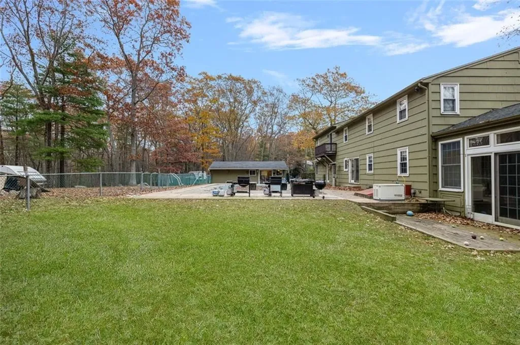 58 Highland Terrace Scituate RI 02857