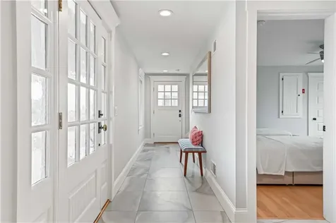 1185 Succotash Road Narragansett RI 02879