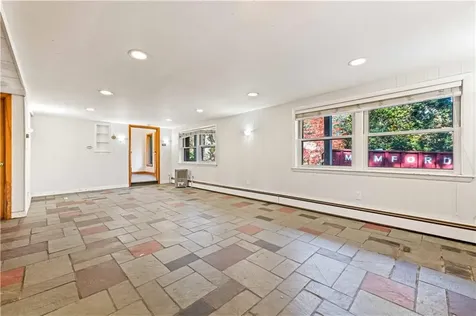 60 Sassafras Road North Kingstown RI 02852