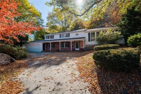 60 Sassafras Road North Kingstown RI 02852