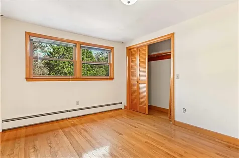 60 Sassafras Road North Kingstown RI 02852