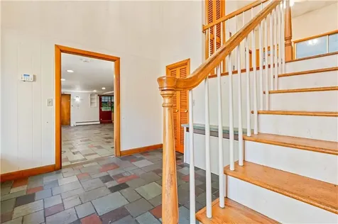 60 Sassafras Road North Kingstown RI 02852