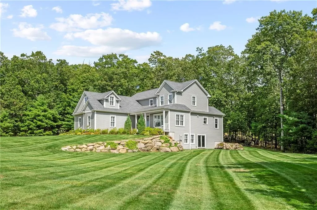 64 Knight View Drive West Greenwich RI 02817