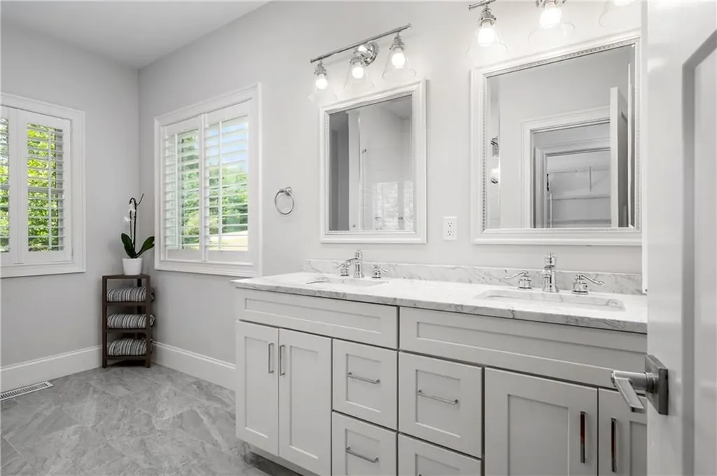 64 Knight View Drive West Greenwich RI 02817