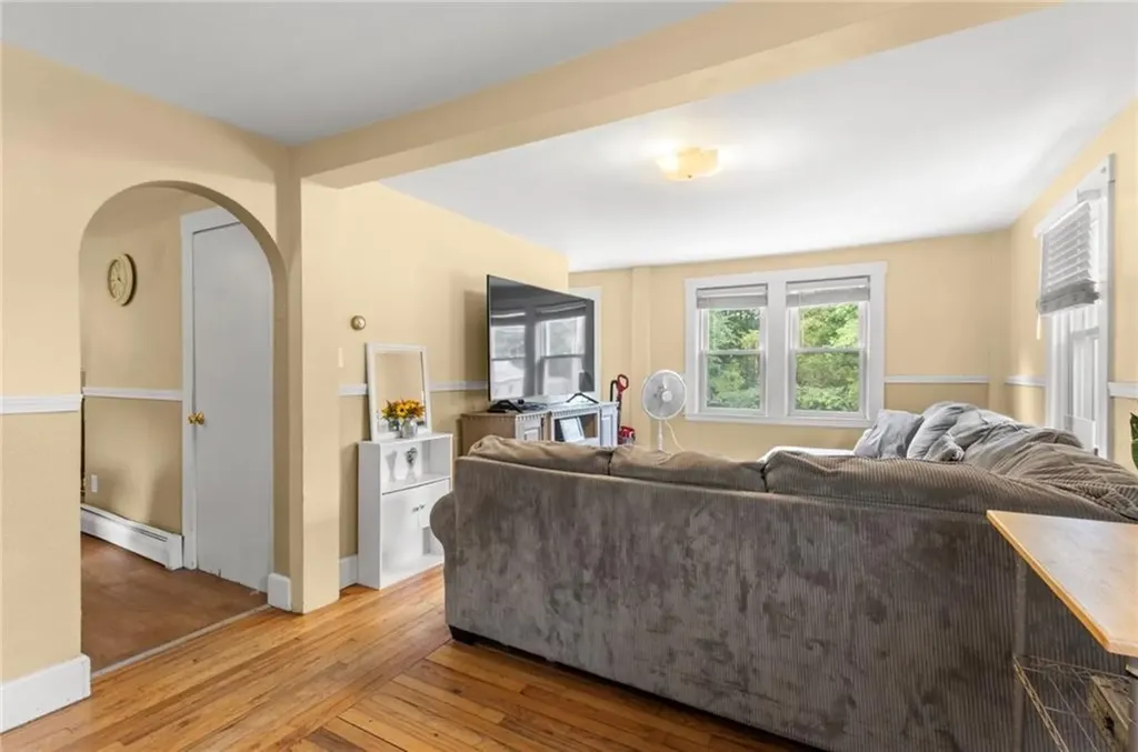 28 Crowell Street Cumberland RI 02864