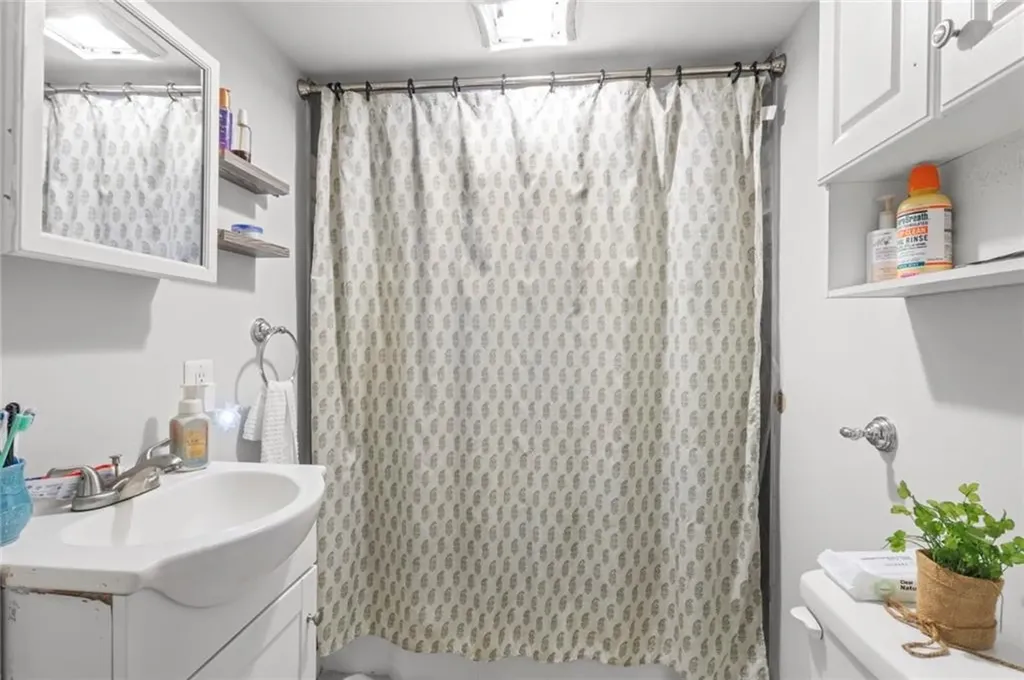 28 Crowell Street Cumberland RI 02864