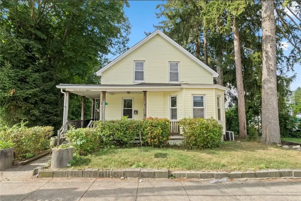 715 Elm Street Woonsocket RI 02895