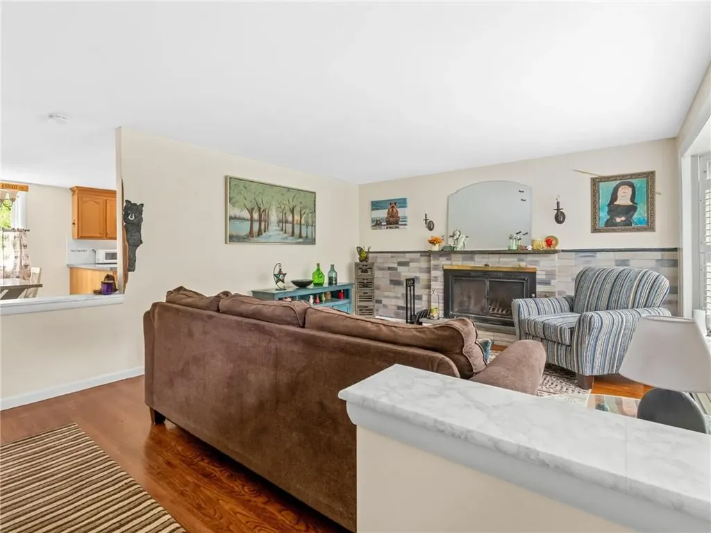 860 Centerville Road Warwick RI 02886