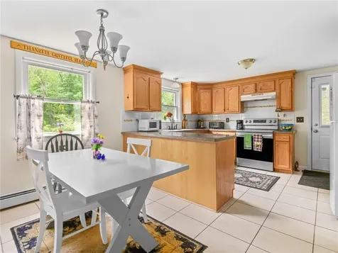 860 Centerville Road Warwick RI 02886