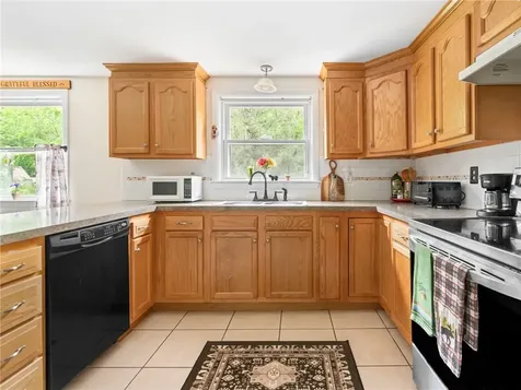 860 Centerville Road Warwick RI 02886