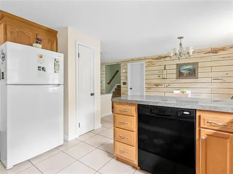 860 Centerville Road Warwick RI 02886