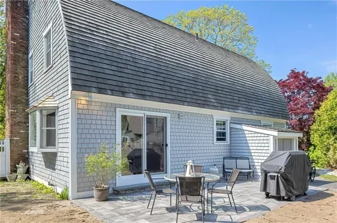 35 Fales Road Bristol RI 02809