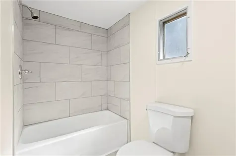 21 Lear Drive Coventry RI 02816