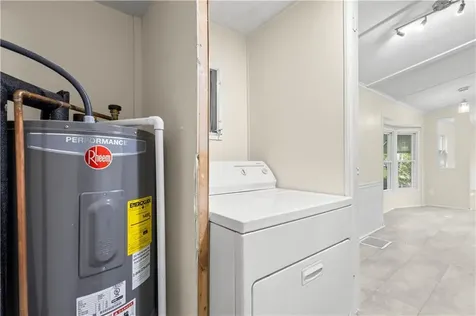 21 Lear Drive Coventry RI 02816