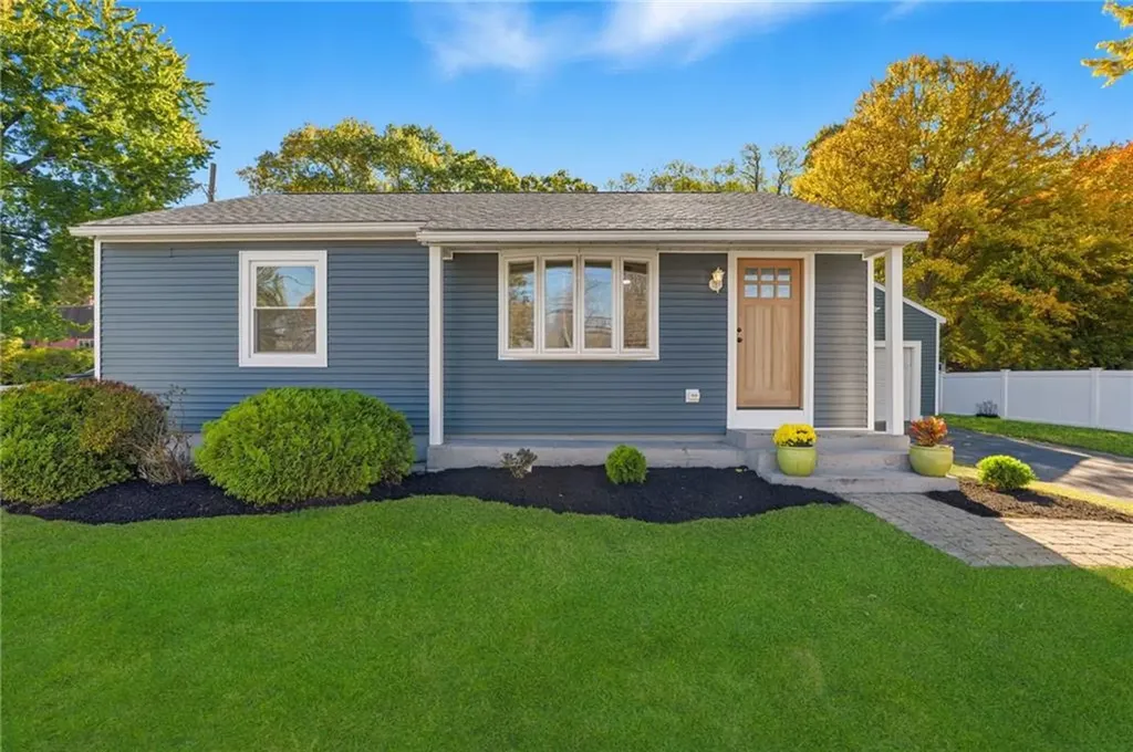 132 Greenville Road North Smithfield RI 02896