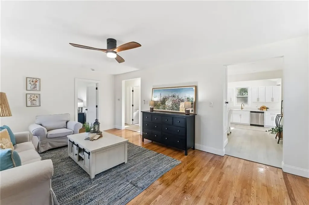 132 Greenville Road North Smithfield RI 02896