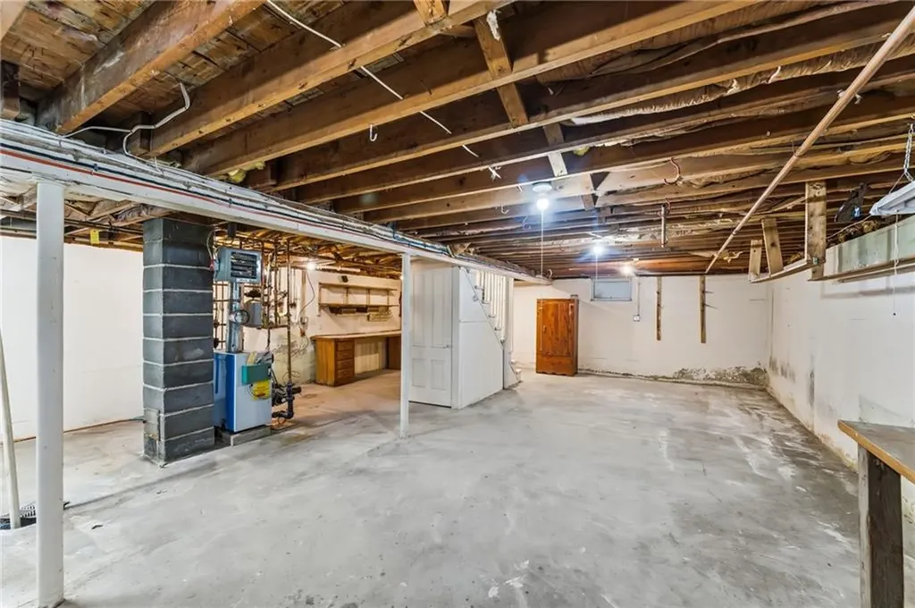 132 Greenville Road North Smithfield RI 02896