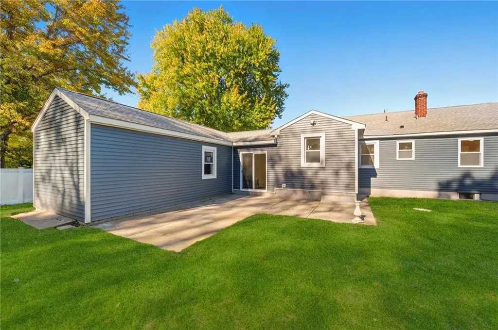 132 Greenville Road North Smithfield RI 02896