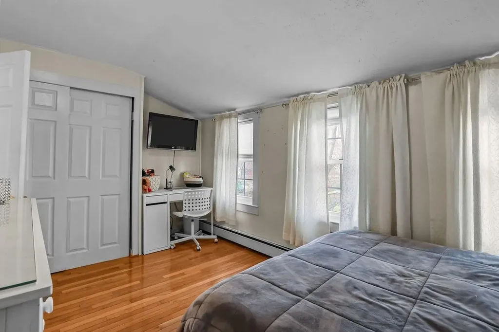 56 Errol Street Warwick RI 02888