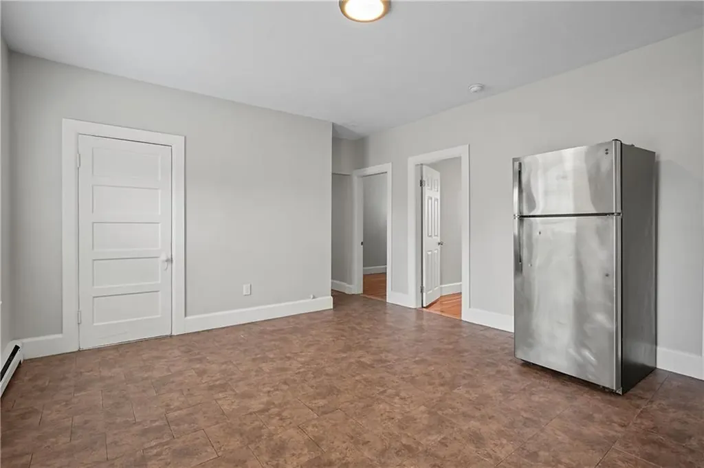 158 160 Newell Avenue Pawtucket RI 02860