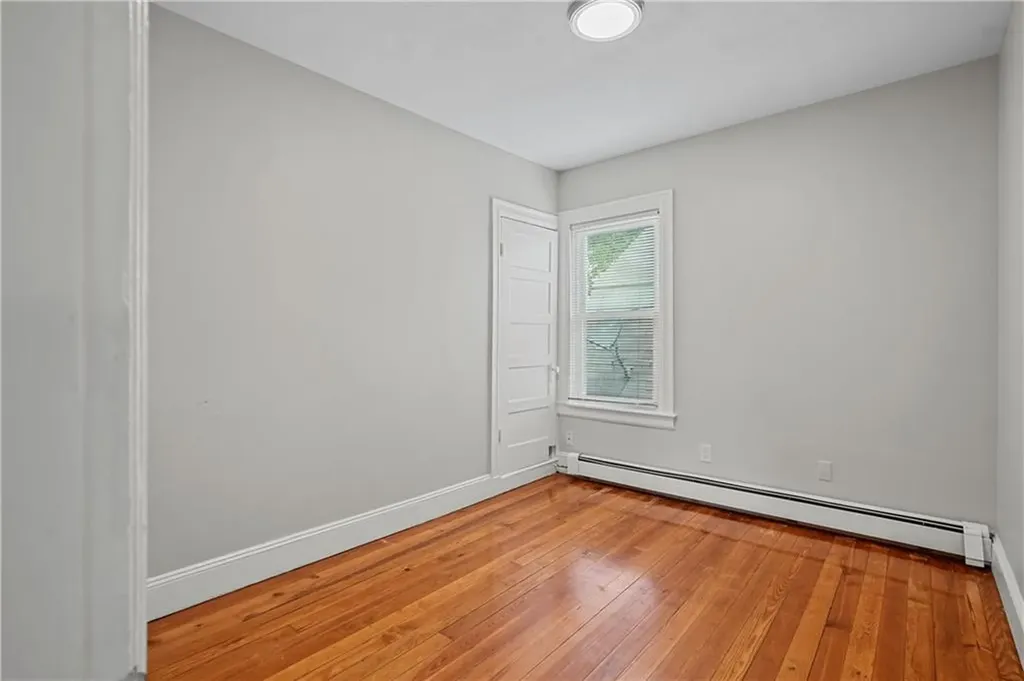 158 160 Newell Avenue Pawtucket RI 02860