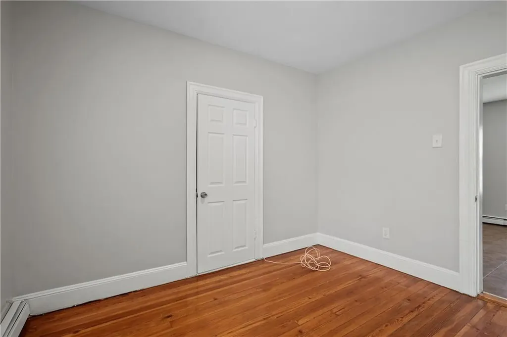 158 160 Newell Avenue Pawtucket RI 02860