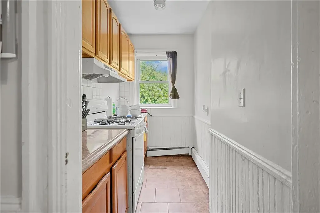 158 160 Newell Avenue Pawtucket RI 02860