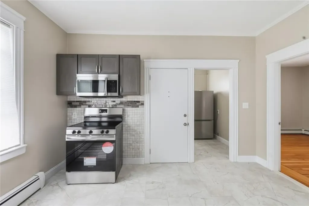 134 Flint Avenue Cranston RI 02910
