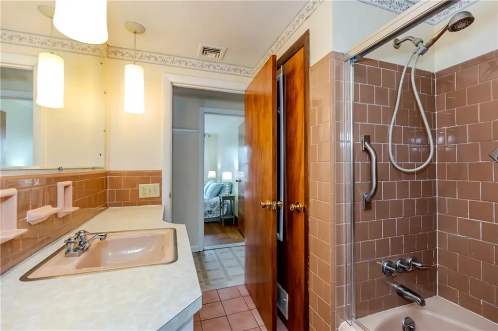 200 Princess Avenue Cranston RI 02920