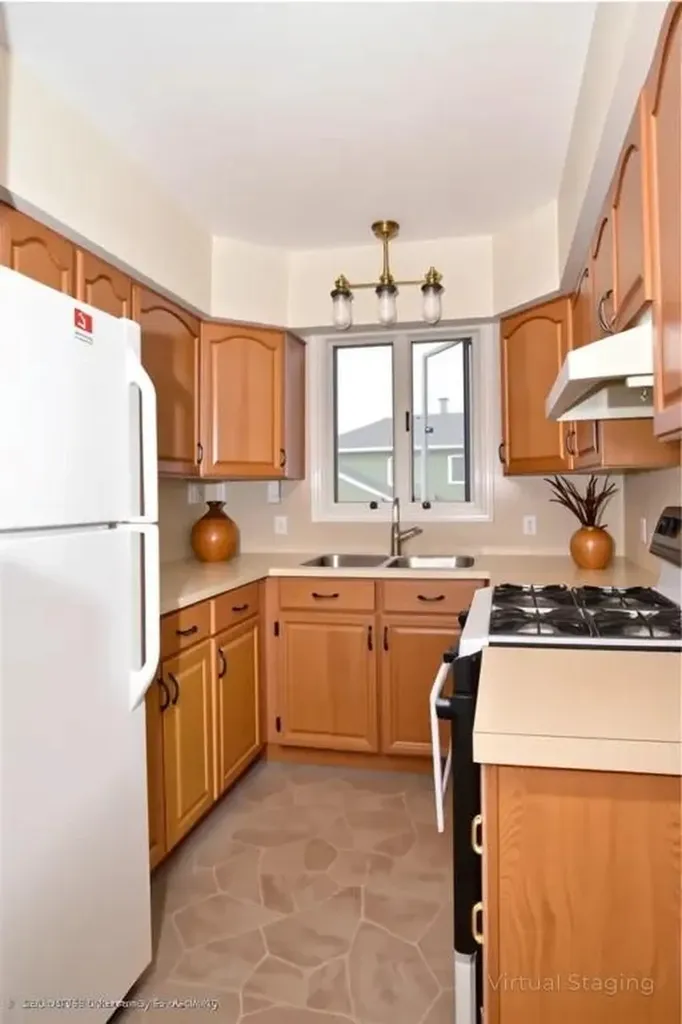 61 63 Warwick Street Woonsocket RI 02895