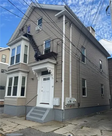 10 Africa Street Providence RI 02903