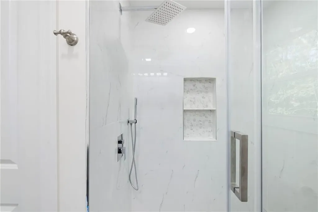 5 Pleasant View Circle Smithfield RI 02928