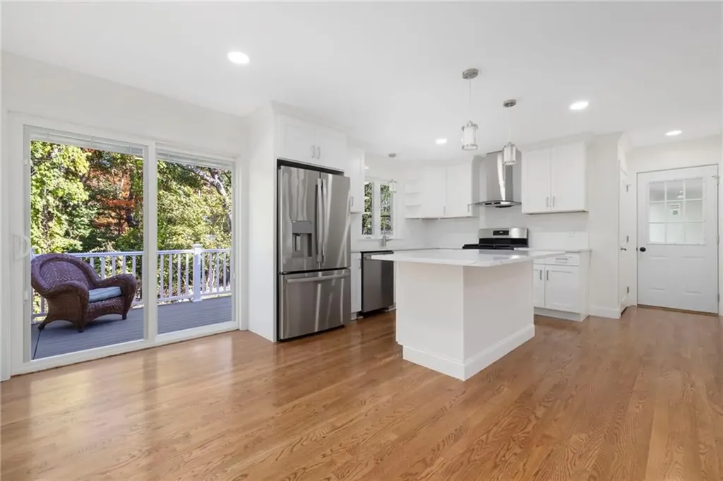 5 Pleasant View Circle Smithfield RI 02928