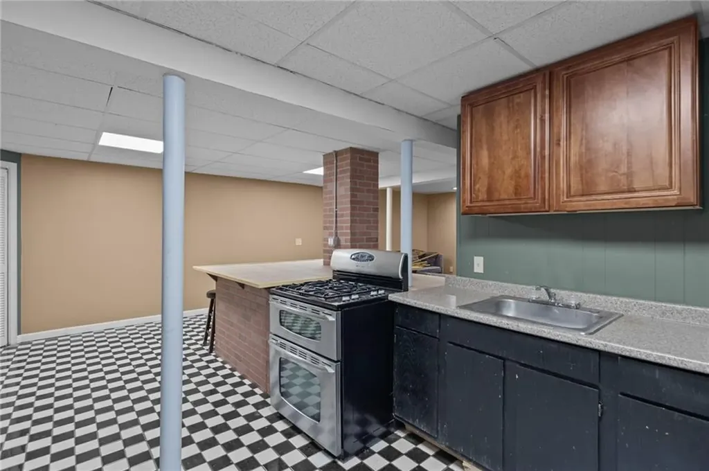 64 Lockwood Street West Warwick RI 02893