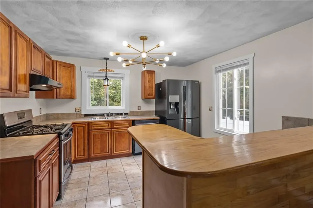 64 Lockwood Street West Warwick RI 02893