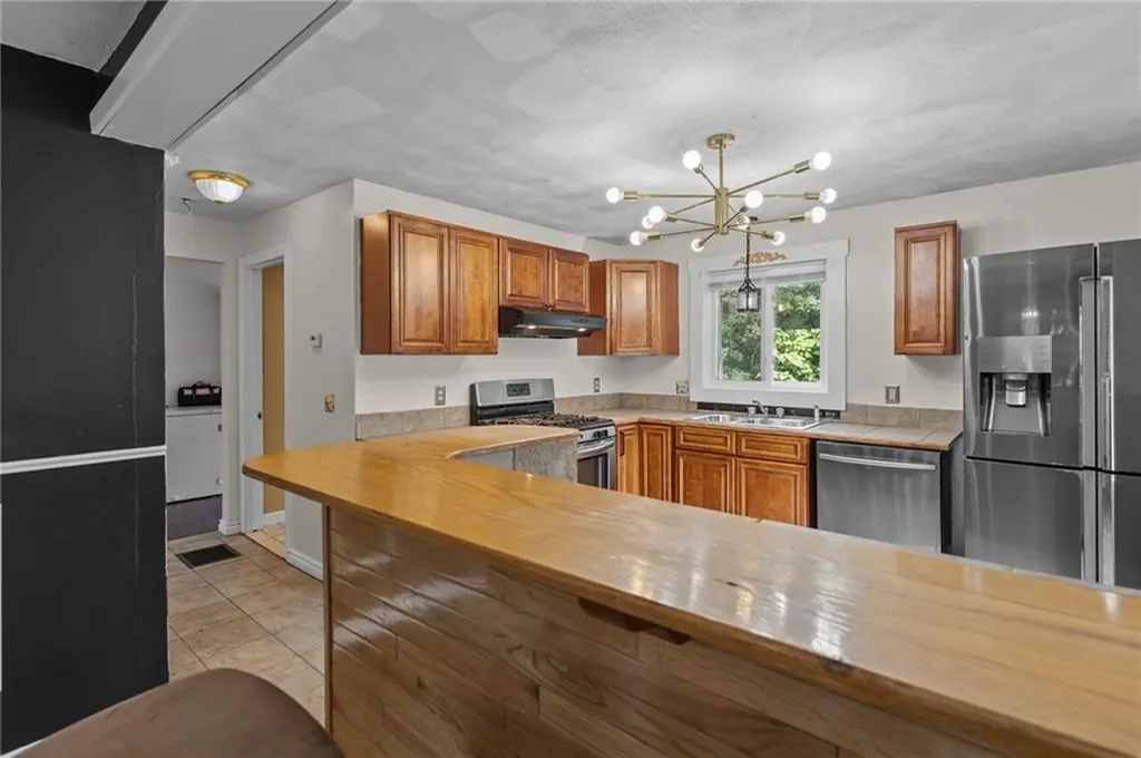 64 Lockwood Street West Warwick RI 02893