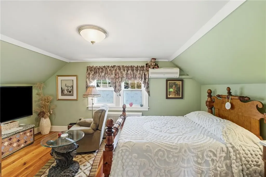 117 Spring Green Road Warwick RI 02888