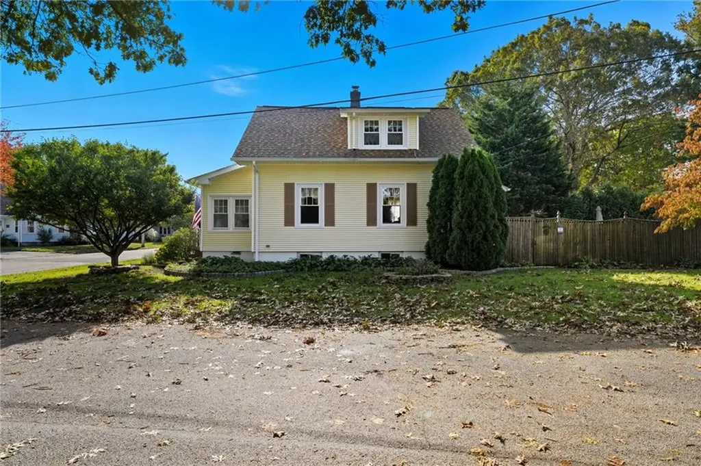 117 Spring Green Road Warwick RI 02888