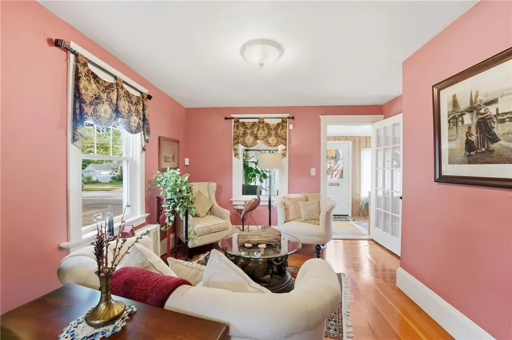 117 Spring Green Road Warwick RI 02888