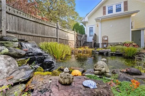 117 Spring Green Road Warwick RI 02888