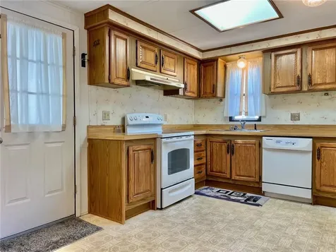 14 Blue Spruce Lane South Kingstown RI 02879