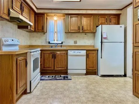 14 Blue Spruce Lane South Kingstown RI 02879