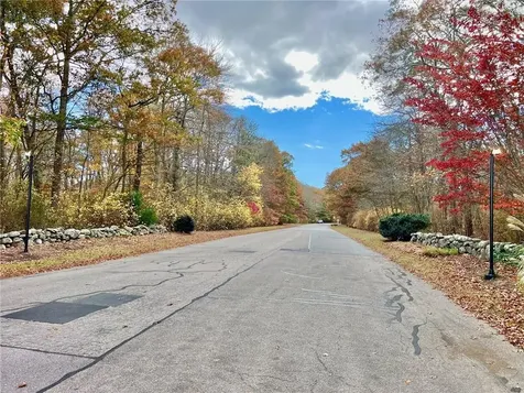 14 Blue Spruce Lane South Kingstown RI 02879