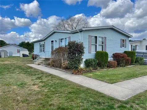 14 Blue Spruce Lane South Kingstown RI 02879