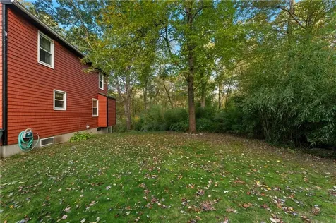 28 Tarbox Drive Exeter RI 02822