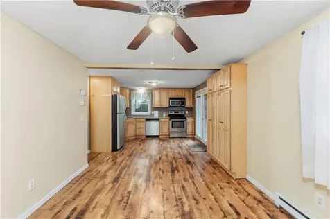 28 Tarbox Drive Exeter RI 02822